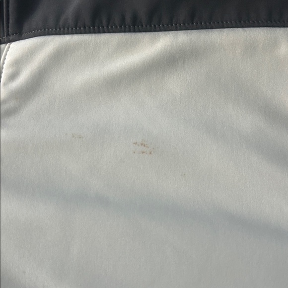 The North Face men’s medium soft shell water repellent jacket - Picture 5 of 5